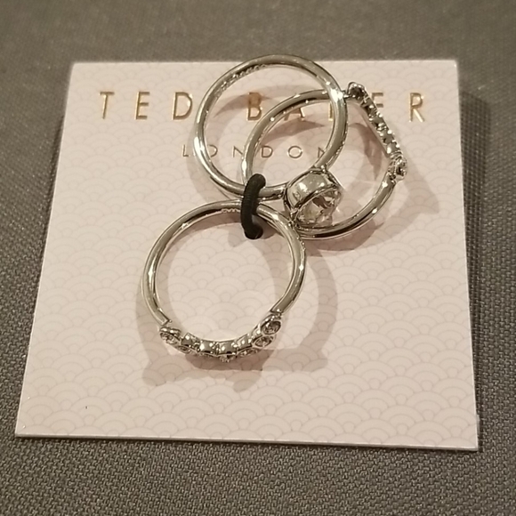 💕TED BAKER LONDON💕 Cadyna Concentric Crystal Ring Silver Medium/Large M/L NWT - Picture 8 of 11